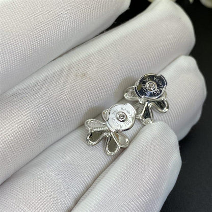 [ECHO ]FRIVOLE MINI SILVER FLOWER EARRINGS