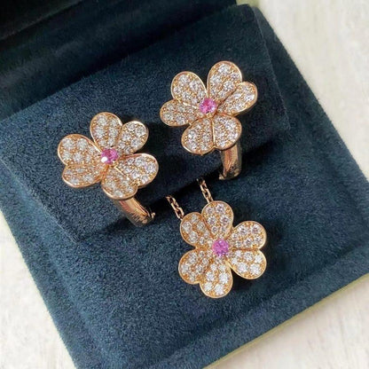 [ECHO ]FRIVOLE ROSE GOLD FLOWER DIAMOND NECKLACE
