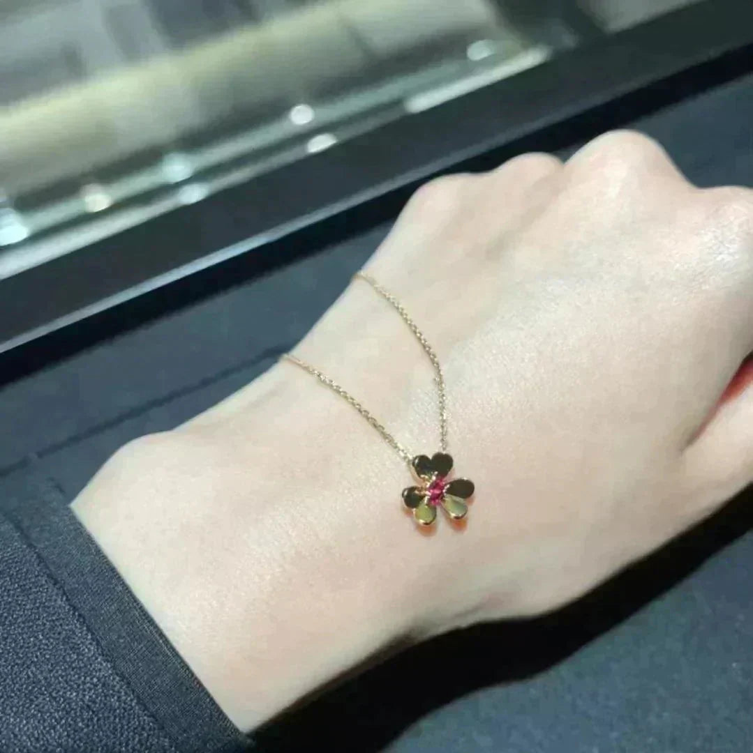 [ECHO ]FRIVOLE GOLD FLOWER NECKLACE