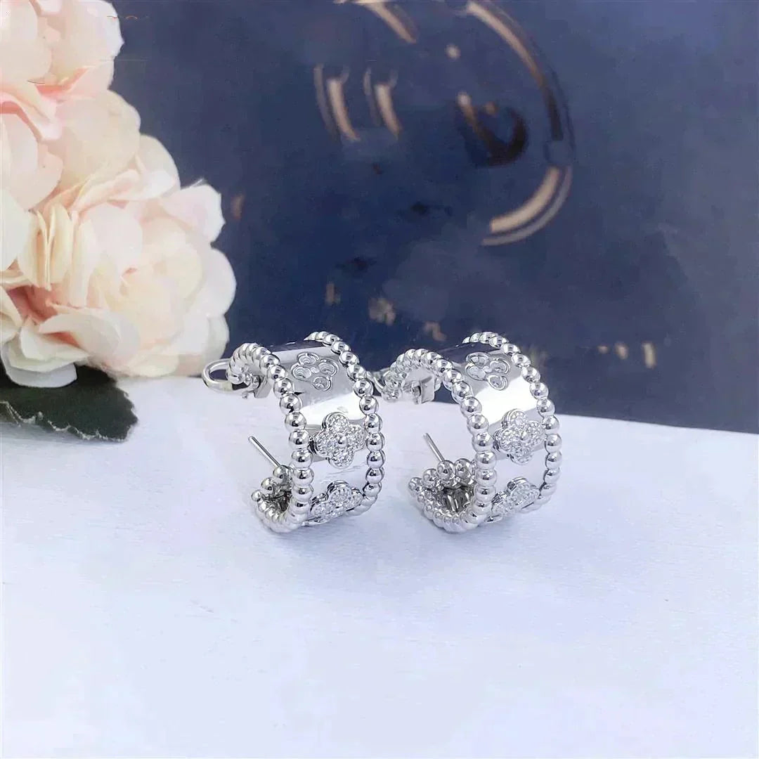 [ECHO ]PERLEE DIAMOND EARRINGS