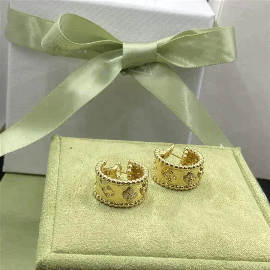 [ECHO ]PERLEE DIAMOND EARRINGS