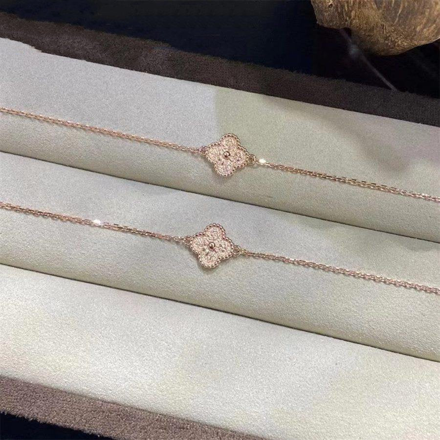 [ECHO ]CLOVER SINGLE FLOWER BRACELET