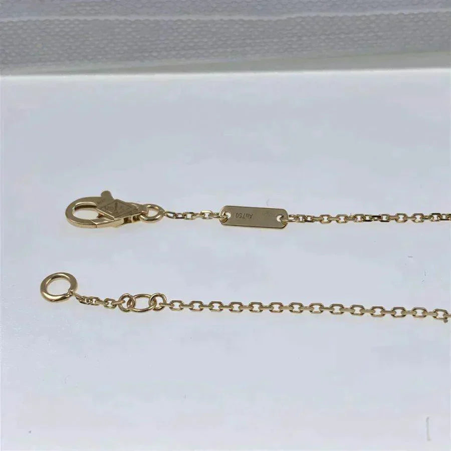 [ECHO ]CLOVER  CARNELIAN SINGLE FLOWER BRACELET