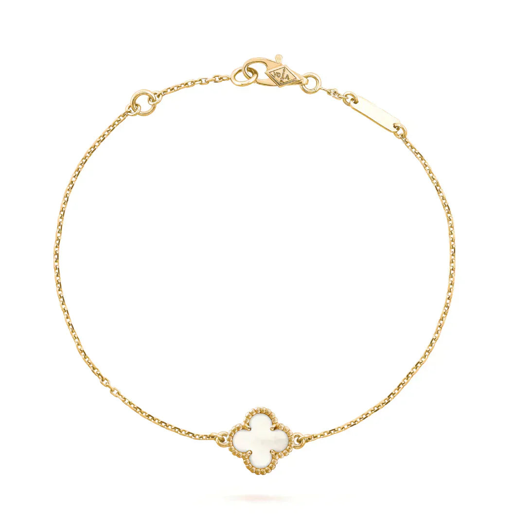 [ECHO ]CLOVER WHITE MOP SINGLE FLOWER BRACELET