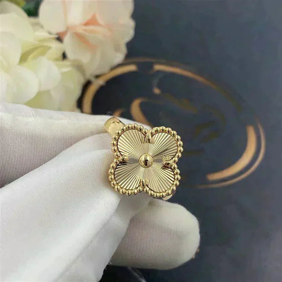 [ECHO ]CLOVER GOLD RING