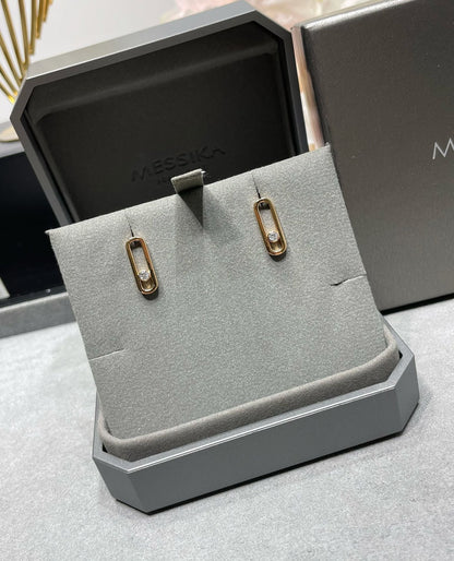 [ECHO]MOVE UNO SMALL 1 DIAMOND EARRINGS