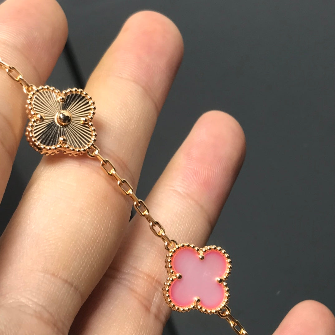 [ECHO ]CLOVER BRACELET 5 MOTIF PINK AND PINK GOLD