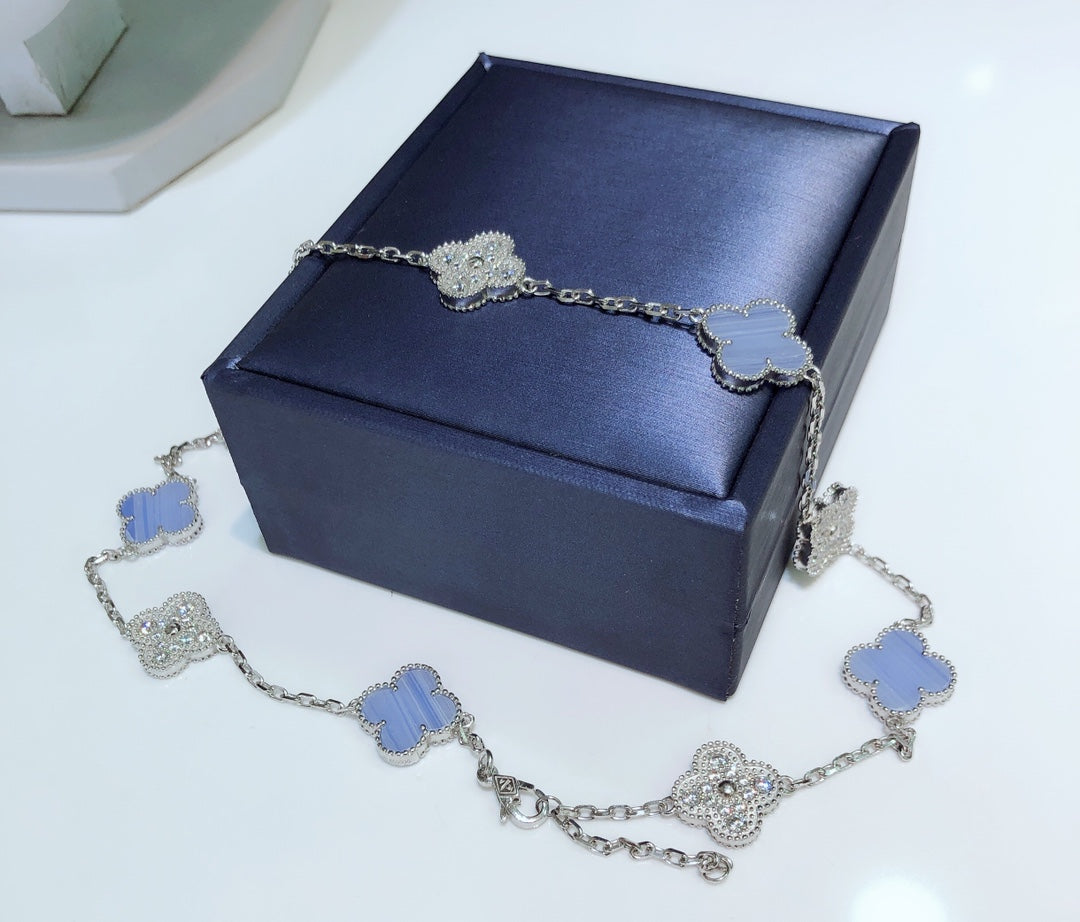 [ECHO ]CLOVER 10 MOTIFS CHALCEDONY DIAMONDS SILVER NECKLACE
