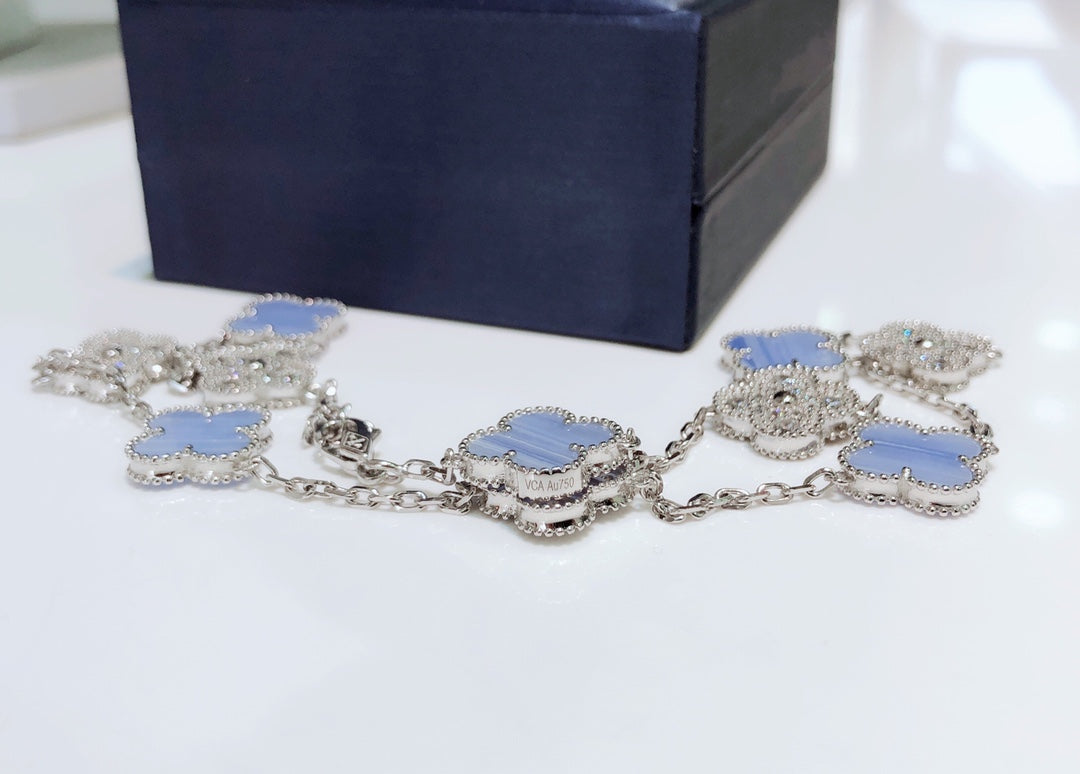 [ECHO ]CLOVER 10 MOTIFS CHALCEDONY DIAMONDS SILVER NECKLACE