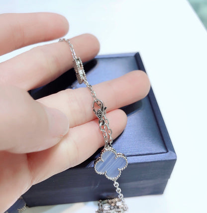 [ECHO ]CLOVER 10 MOTIFS CHALCEDONY DIAMONDS SILVER NECKLACE