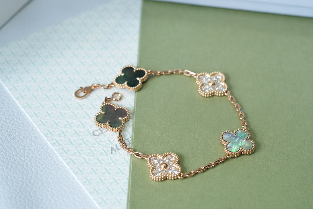 [ECHO ]CLOVER 5 MOTIFS DARK MOP AND DIAMONDS PINK GOLD BRACELET