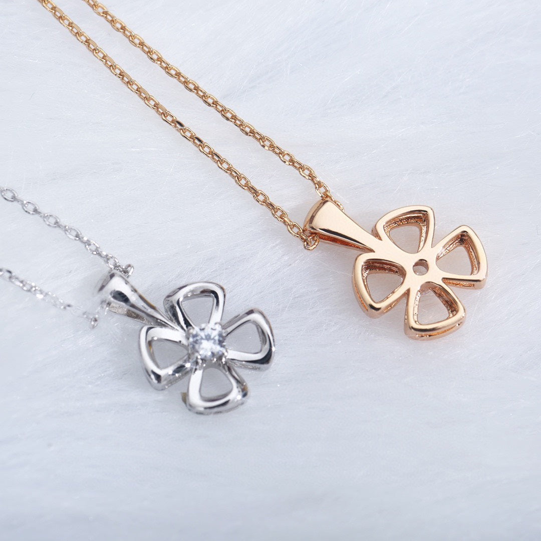 [ECHO ]FIOREVER NECKLACE DIAMOND CENTER