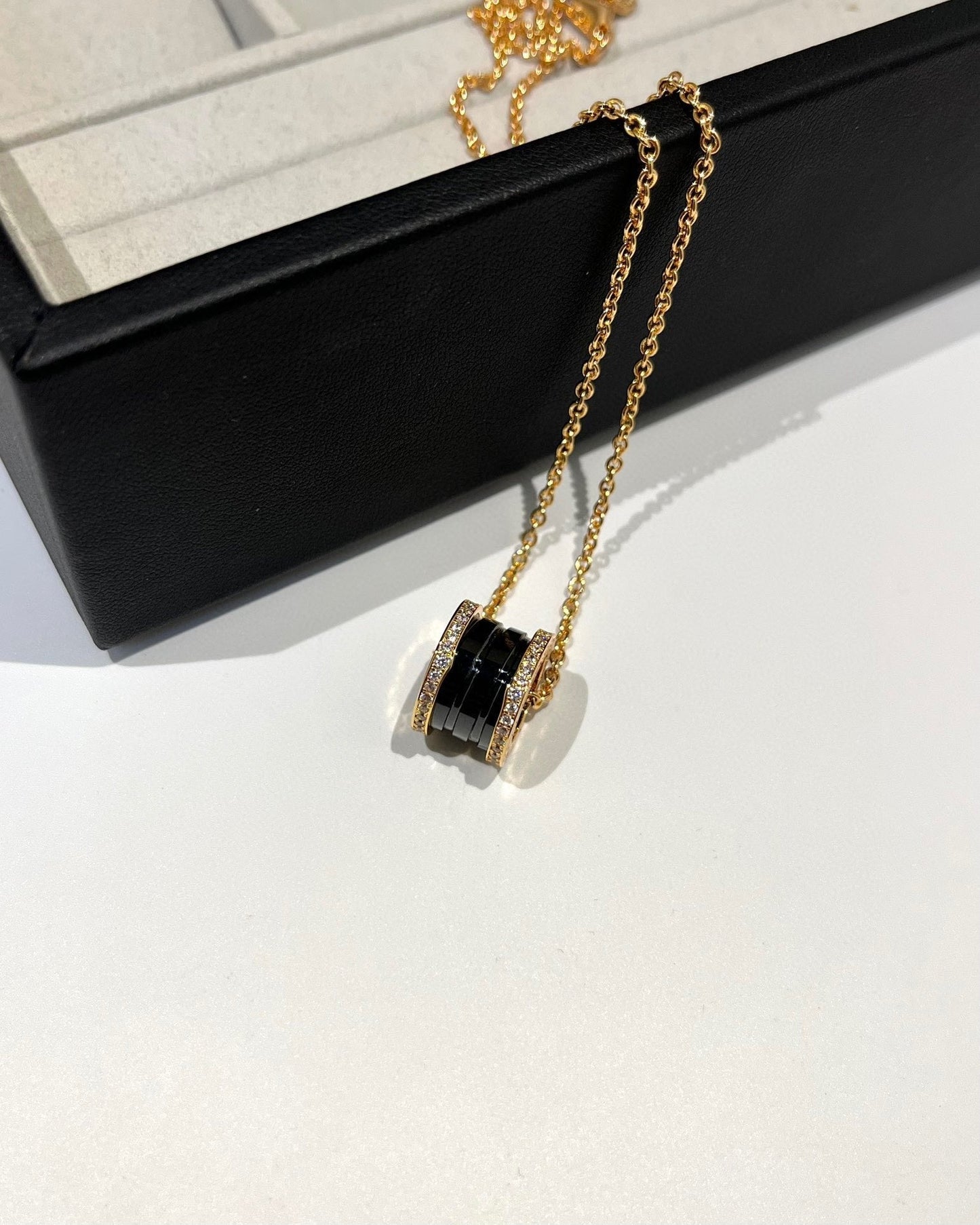 [ECHO ]ZERO 1 BLACK CERAMIC DIAMOND PINK GOLD NECKLACE