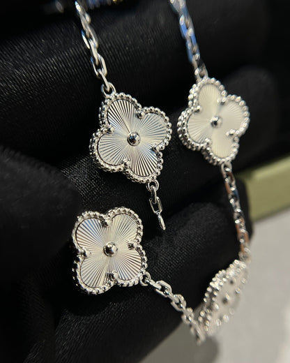 [ECHO ]CLOVER SILVER 5 MOTIFS BRACELET